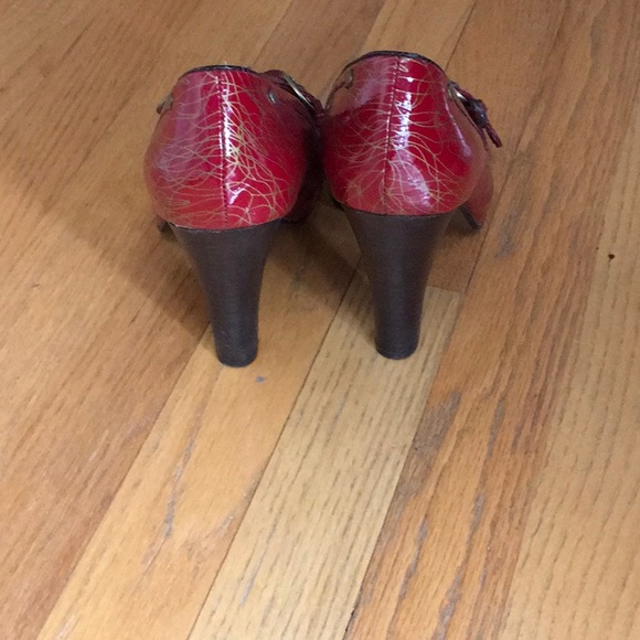 Naughty Monkey pump - Picture 3 of 4